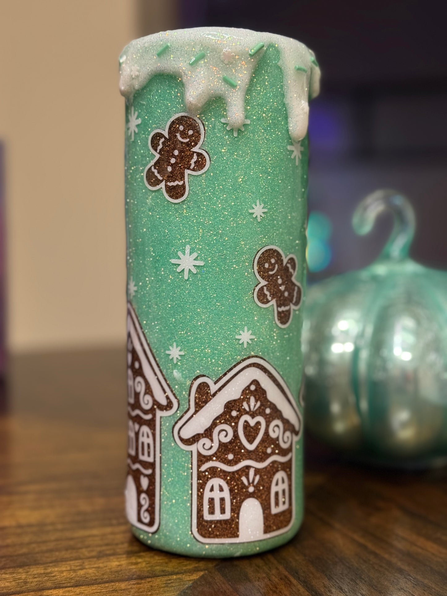 Mint Gingerbread Epoxy